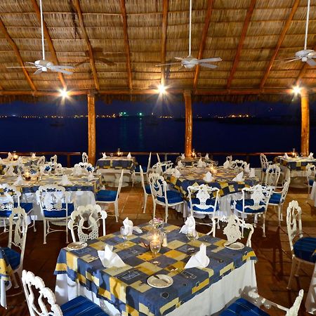 Las Hadas By Brisas Manzanillo Exteriör bild The restaurant at the resort
