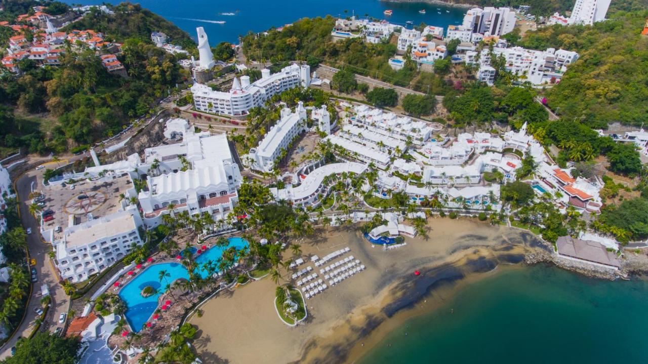Las Hadas By Brisas Manzanillo Exteriör bild Aerial view of Puerto Vallarta